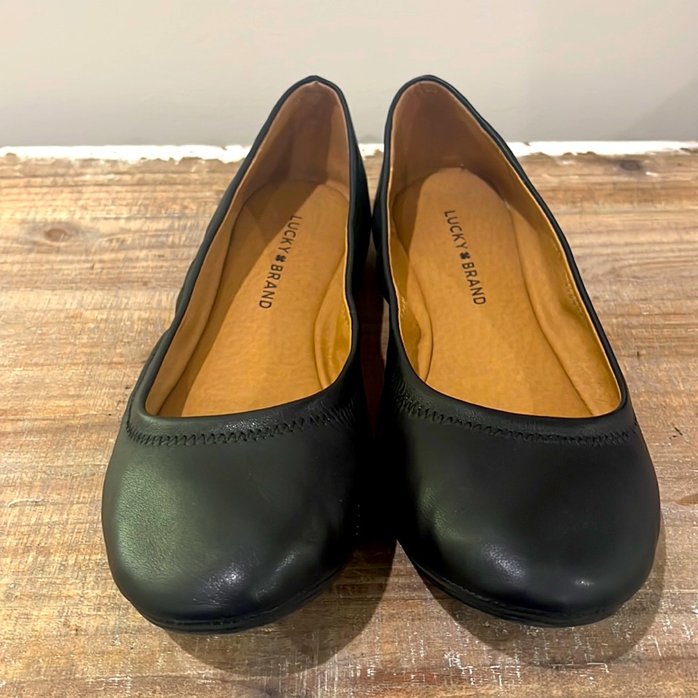 Lucky brand ballet flats size 9.5